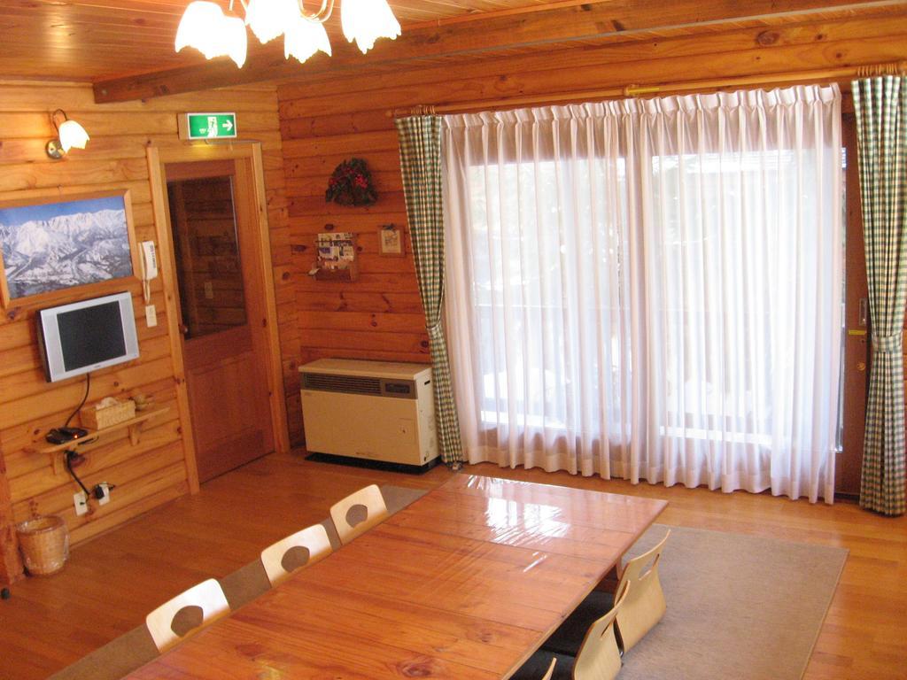 白馬村 白馬 ムジェーヴヴィラ 部屋 写真